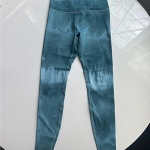 Beyond Yoga Blue-Green Tie-Dye Leggings